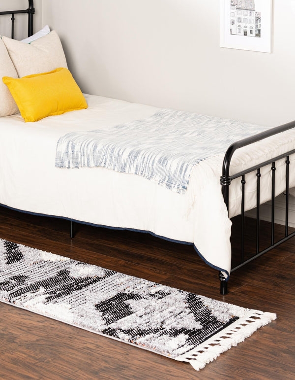 Navajo Sands Collection Area Rug - Chaco Runner Fossil Gray lifestyle 60
