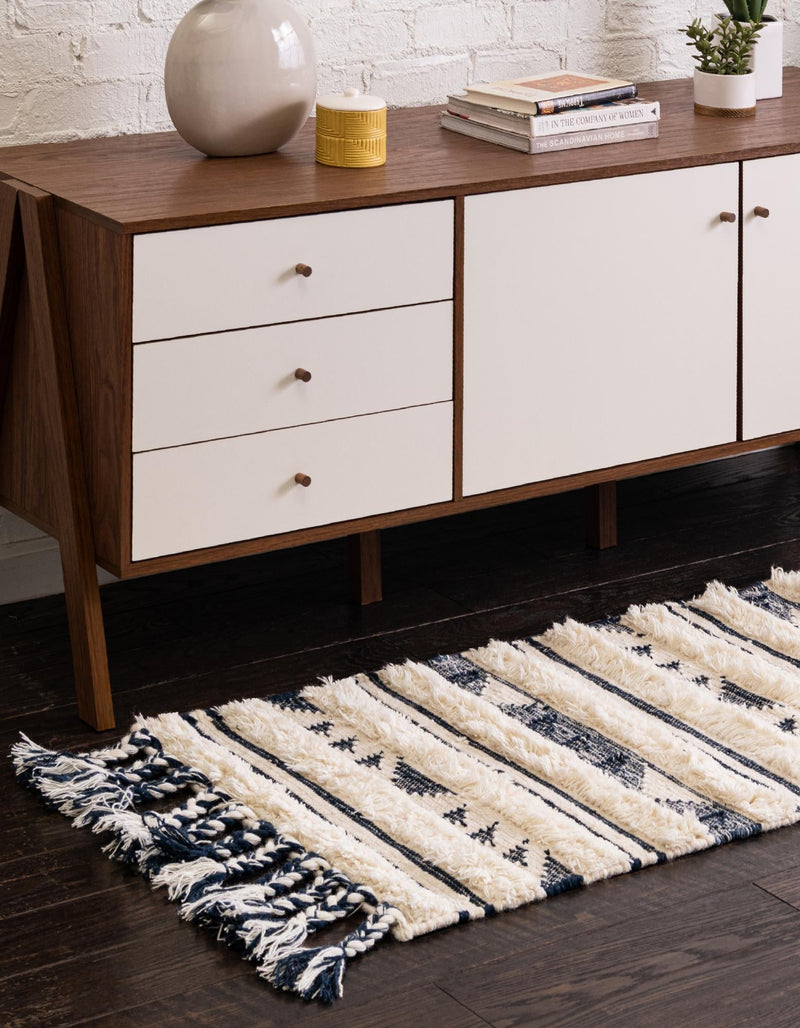 Sonoran Collection Area Rug - Montezuma Runner Charcoal lifestyle 112
