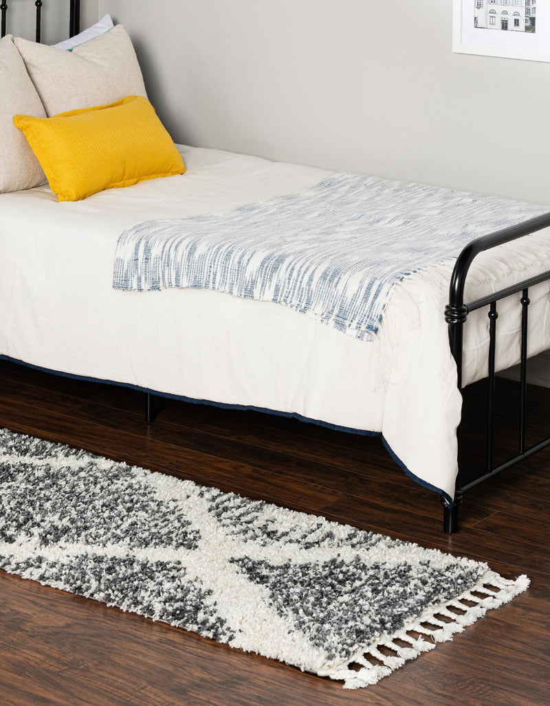 Tranquil Tides Shag Collection Area Rug - Azure Runner White lifestyle 69