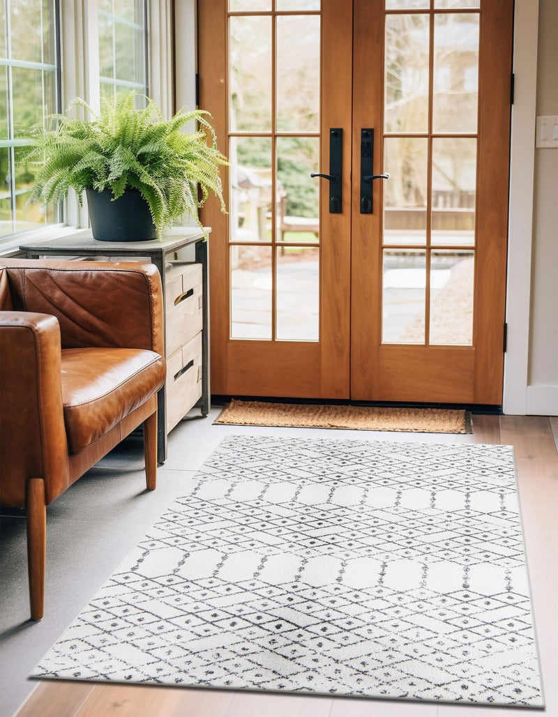 Marrakesh Lattice Collection Area Rug - Casablanca (Ivory Black) Rectangle Ivory Black lifestyle 4