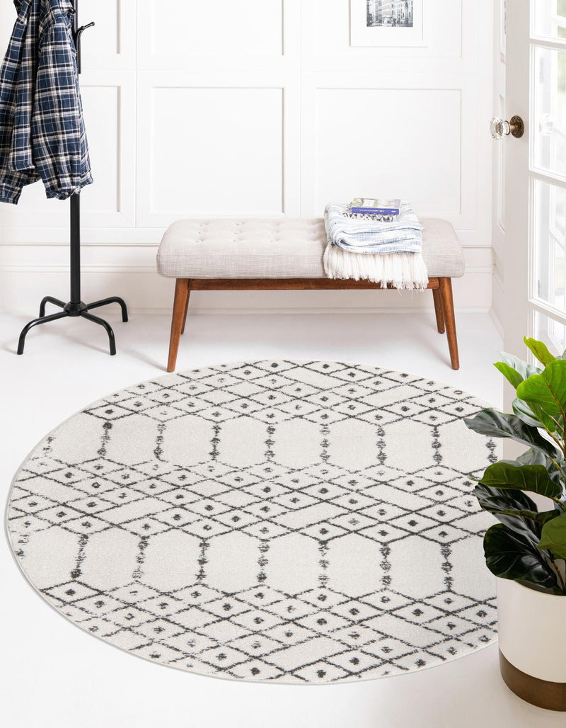 Marrakesh Lattice Collection Area Rug - Casablanca (Ivory Black) Round Ivory Black lifestyle 27