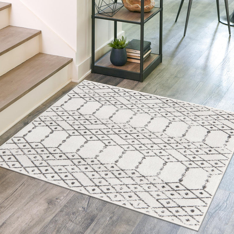Marrakesh Lattice Collection Area Rug - Casablanca (Ivory Black) Square Ivory Black lifestyle 104