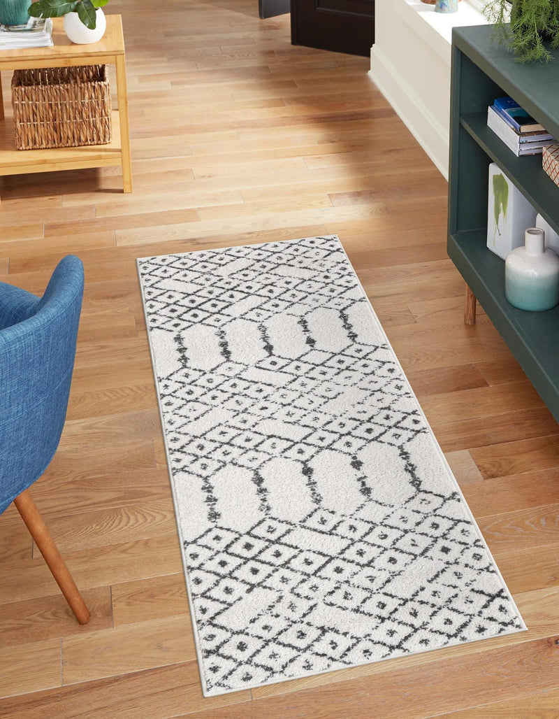 Marrakesh Lattice Collection Area Rug - Casablanca (Ivory Black) Runner Ivory Black lifestyle 31
