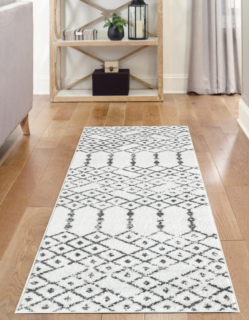 Marrakesh Lattice Collection Area Rug - Casablanca (Ivory Black) Runner Ivory Black lifestyle 40