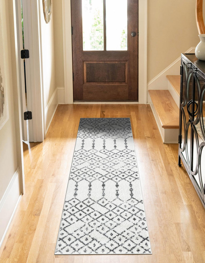 Marrakesh Lattice Collection Area Rug - Casablanca (Ivory Black) Runner Ivory Black lifestyle 52