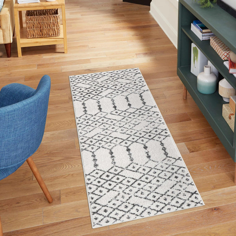 Marrakesh Lattice Collection Area Rug - Casablanca (Ivory Black) Runner Ivory Black lifestyle 107