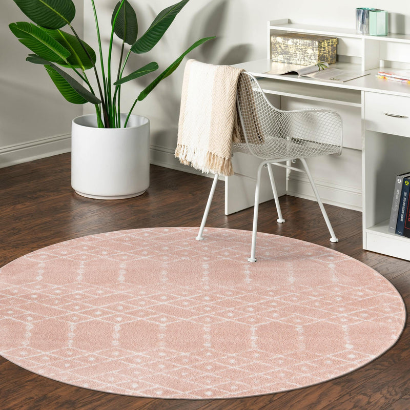 Marrakesh Lattice Collection Area Rug - Casablanca (Rose Pink) Round Rose Pink lifestyle 108