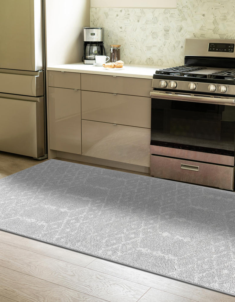 Marrakesh Lattice Collection Area Rug - Casablanca (Light Gray) Runner Light Gray lifestyle 46