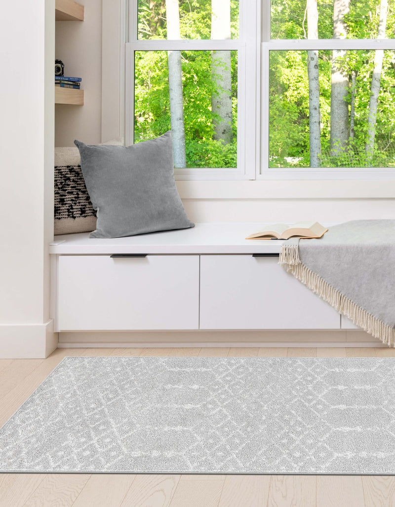 Marrakesh Lattice Collection Area Rug - Casablanca (Light Gray) Runner Light Gray lifestyle 48