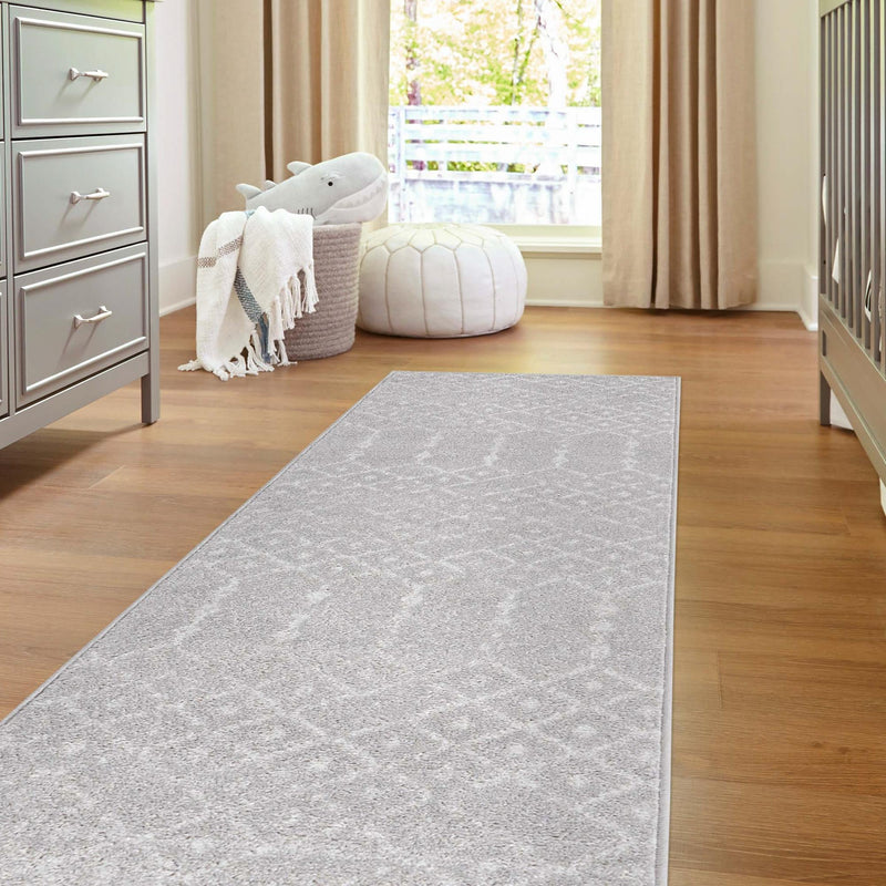 Marrakesh Lattice Collection Area Rug - Casablanca (Light Gray) Runner Light Gray lifestyle 112