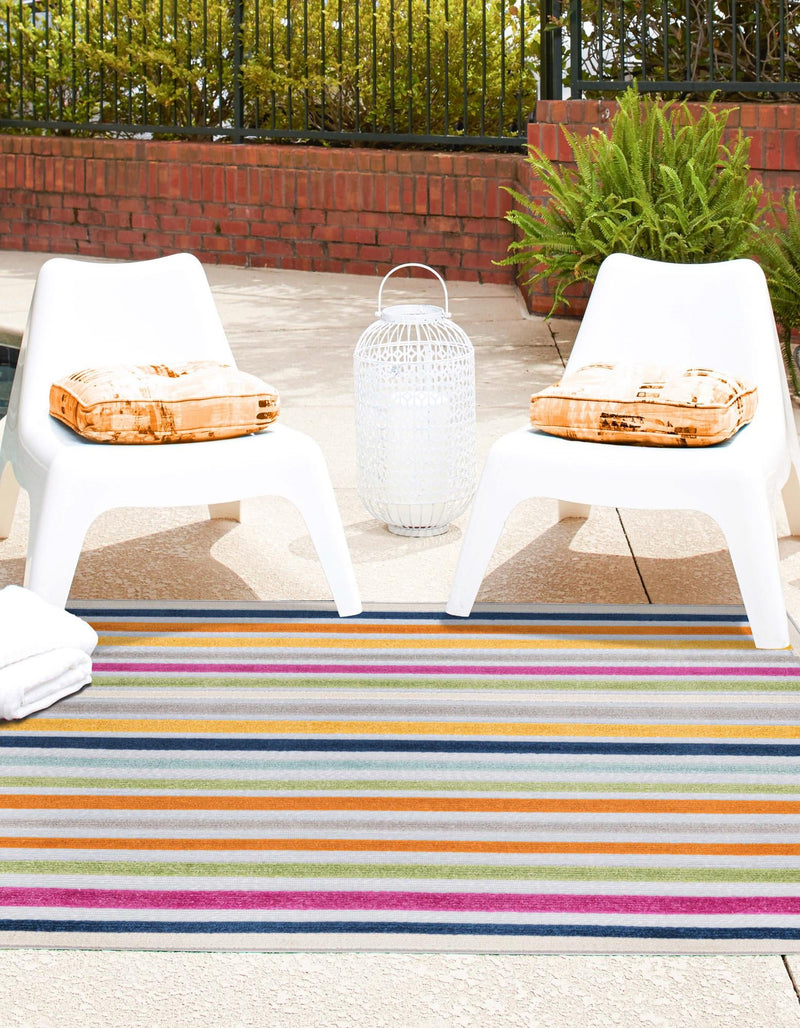 Bahama Breeze Outdoor Collection Area Rug - Exuma Square Gray lifestyle 71