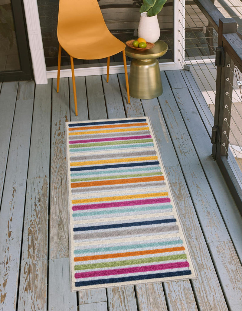 Bahama Breeze Outdoor Collection Area Rug - Exuma Runner Gray lifestyle 61