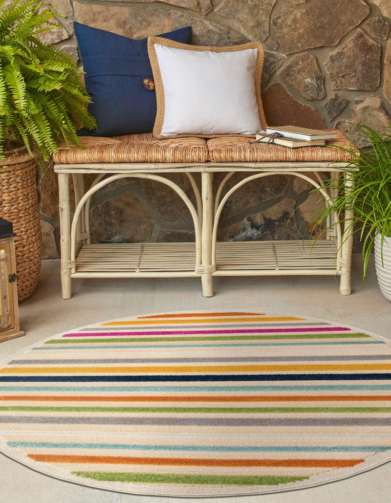 Bahama Breeze Outdoor Collection Area Rug - Exuma Round Beige lifestyle 177