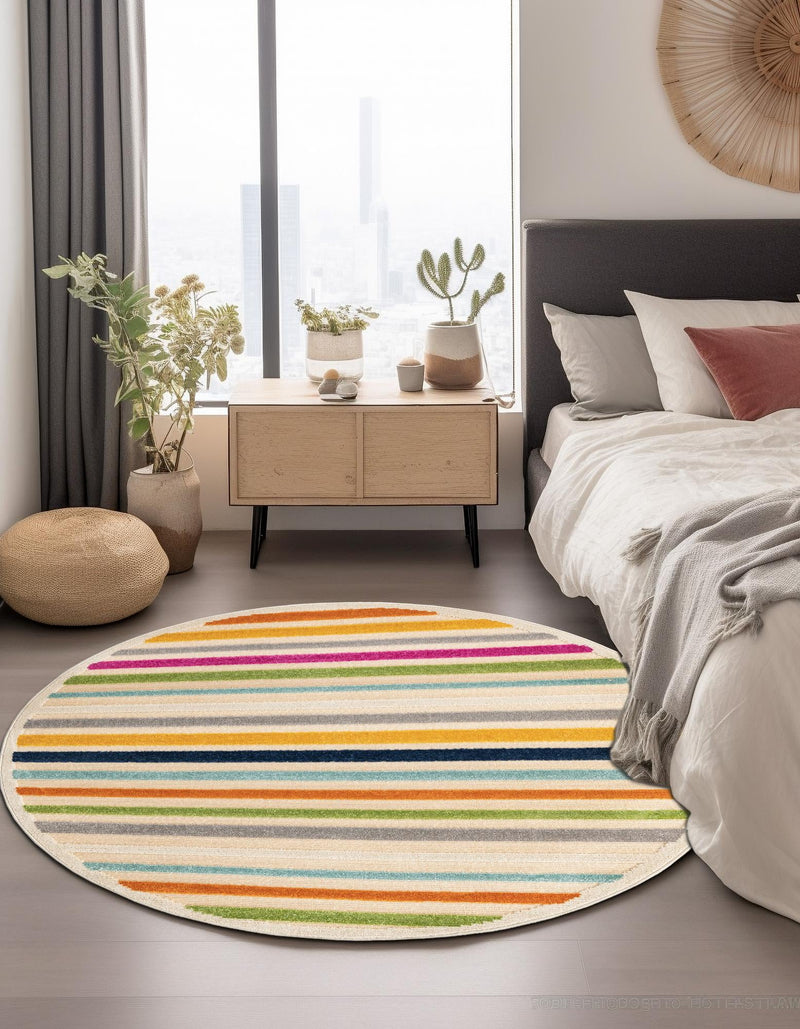 Bahama Breeze Outdoor Collection Area Rug - Exuma Round Beige lifestyle 187