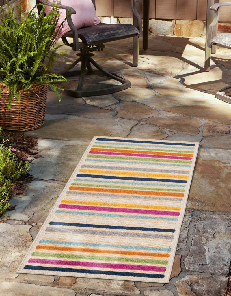 Bahama Breeze Outdoor Collection Area Rug - Exuma Runner Beige lifestyle 178