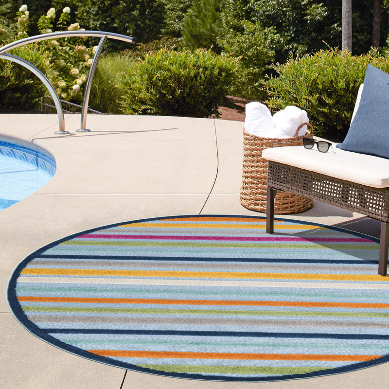 Bahama Breeze Outdoor Collection Area Rug - Exuma Round Blue lifestyle 113