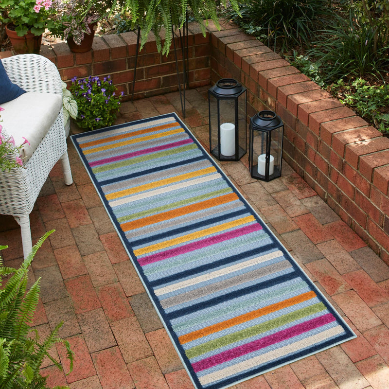 Bahama Breeze Outdoor Collection Area Rug - Exuma Runner Blue lifestyle 102
