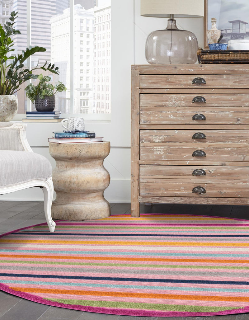 Bahama Breeze Outdoor Collection Area Rug - Exuma Round Pink lifestyle 192