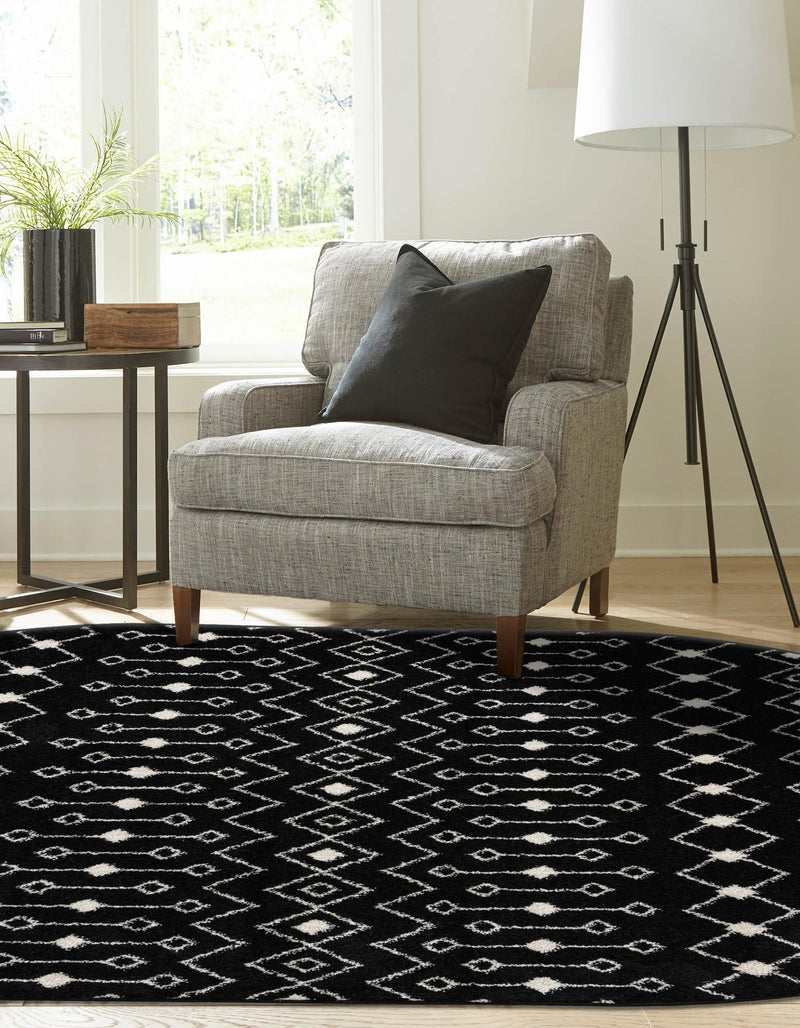 Mediterranean Lattice Collection Area Rug - Santorini (Black and White) Oval Black and White lifestyle 2