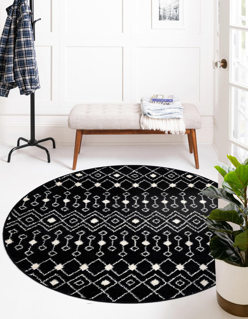 Mediterranean Lattice Collection Area Rug - Santorini (Black and White) Round Black and White lifestyle 0
