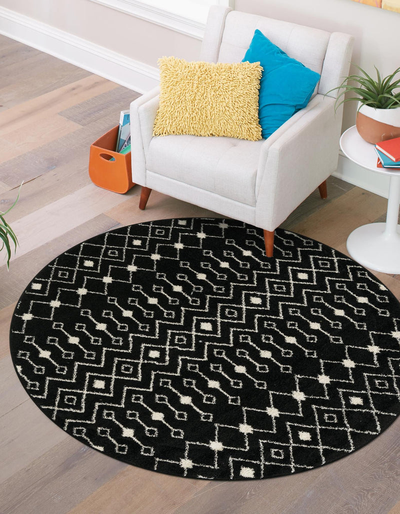 Mediterranean Lattice Collection Area Rug - Santorini (Black and White) Round Black and White lifestyle 39