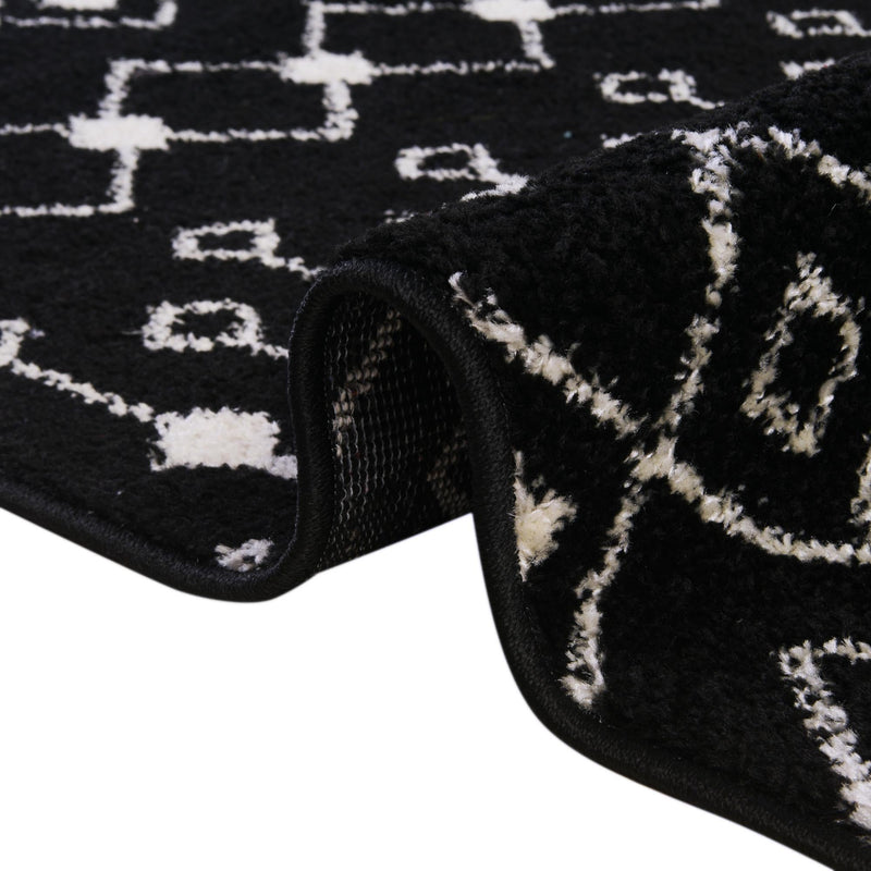 Mediterranean Lattice Collection Area Rug - Santorini (Black and White) Round Black and White lifestyle 10