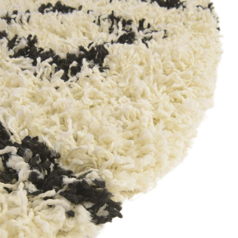 Lattice Loft Shag Collection Area Rug - Soho (White and Black) Round White and Black lifestyle 5