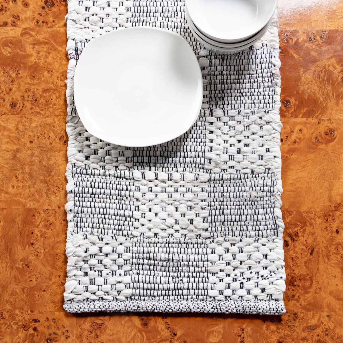 Thar Cotton Collection Area Rug - Serengeti Table Runner Ivory lifestyle 28