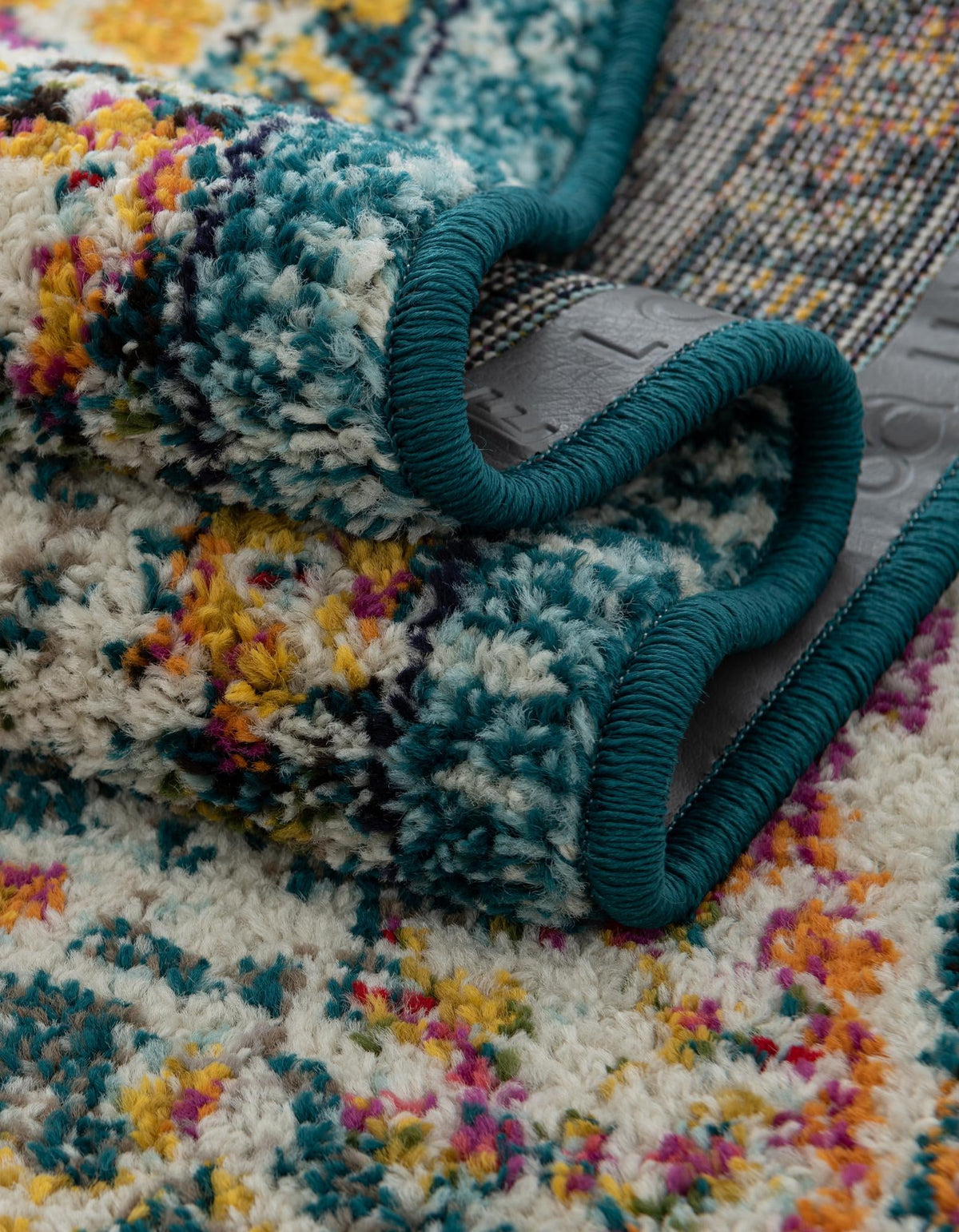 Brighton Terrace Collection Area Rug - Rottingdean (Multi) Oval Multi lifestyle 120