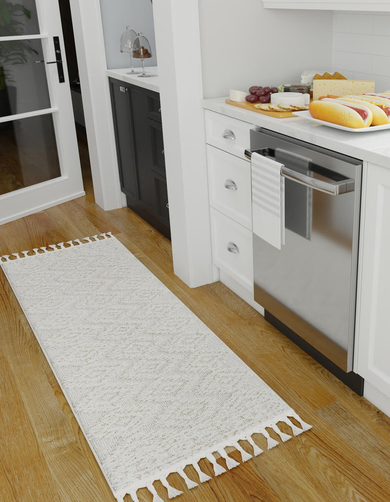 Sahara Chic Collection Area Rug - Fez Runner Ivory lifestyle 105