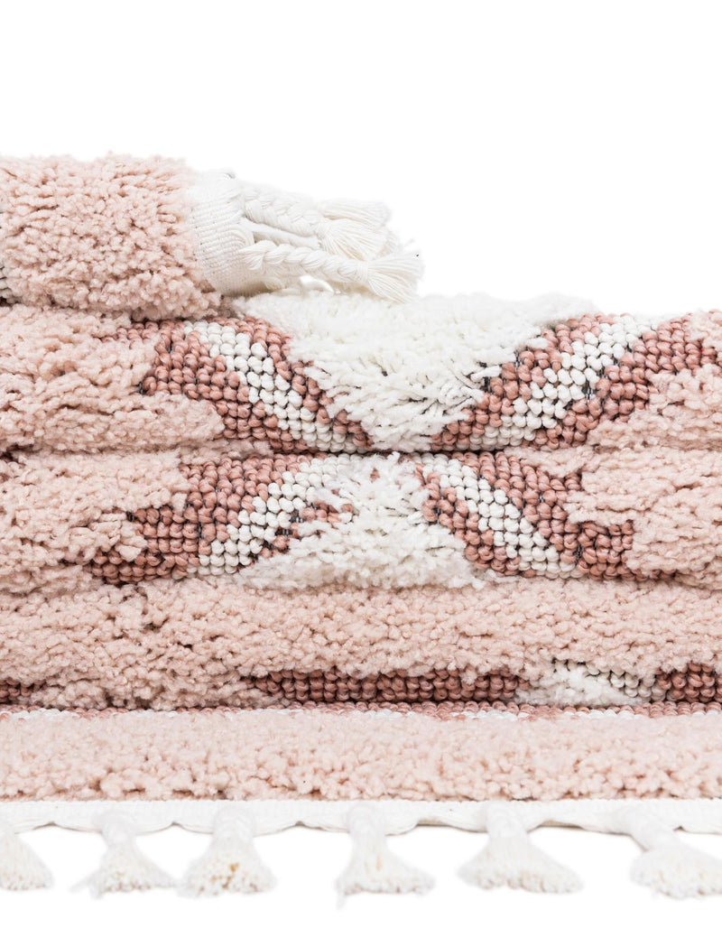 Sahara Chic Collection Area Rug - Fez Rectangle Pink lifestyle 64