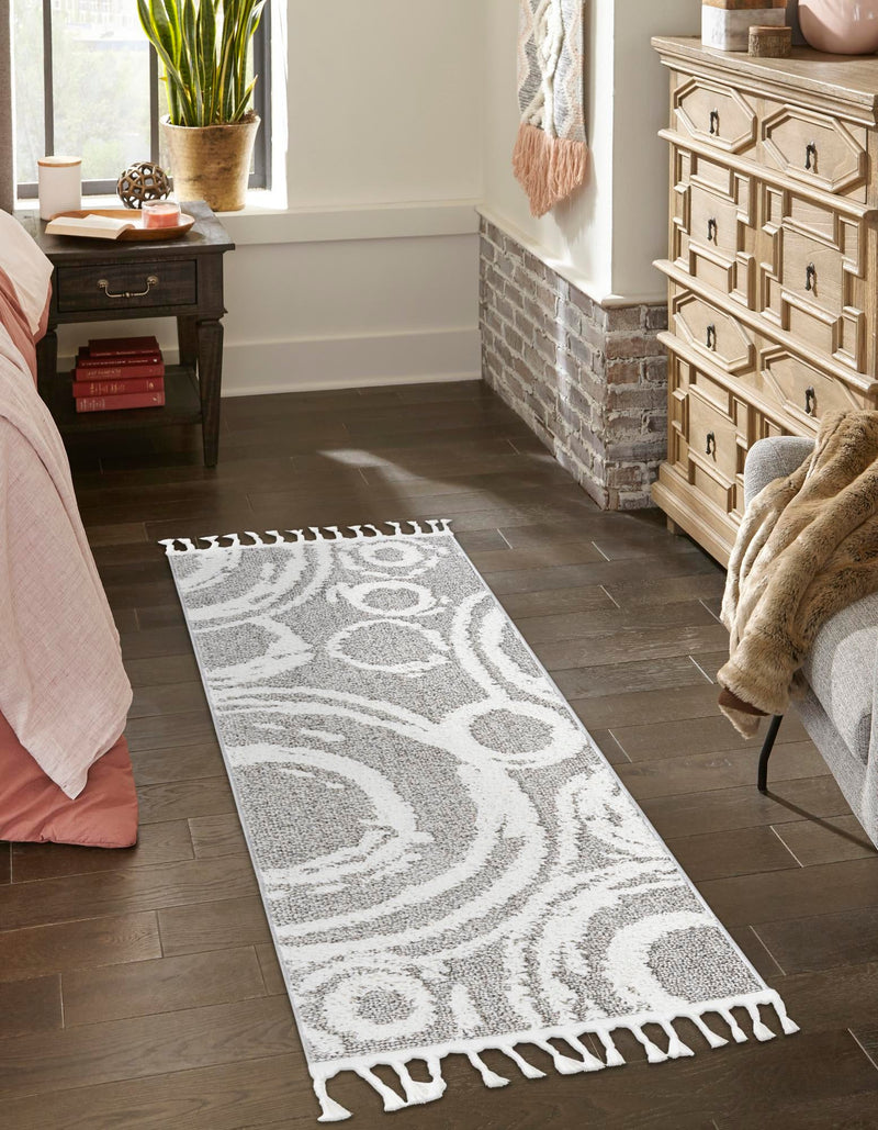 Sahara Chic Collection Area Rug - Nubia Runner Gray lifestyle 51