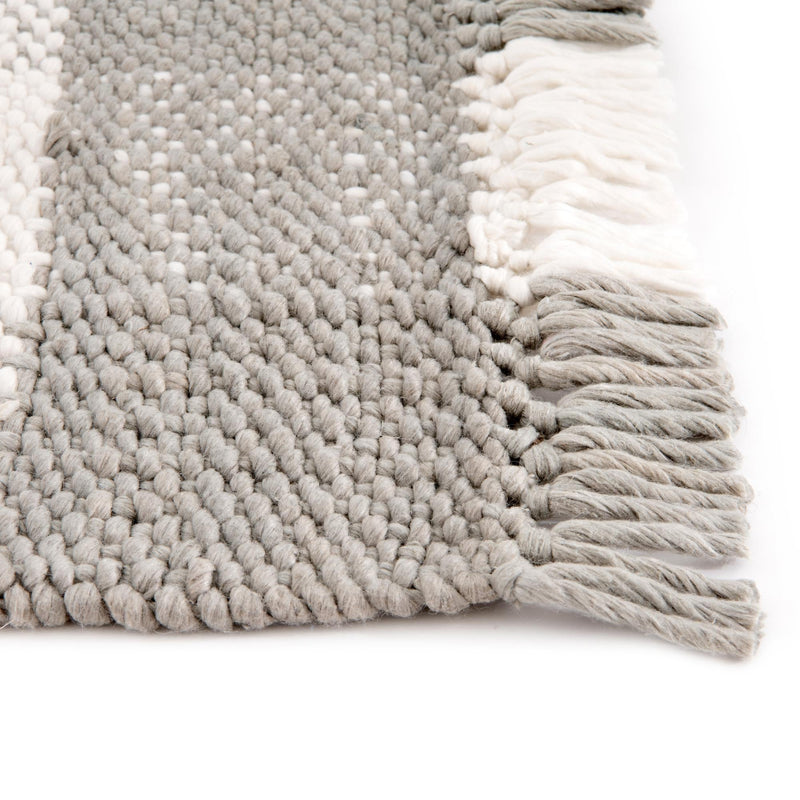 Sustainable Grid Indoor-Outdoor Oasis Collection Area Rug - Savannah Rectangle Gray lifestyle 42