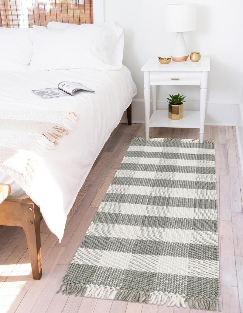 Sustainable Grid Indoor-Outdoor Oasis Collection Area Rug - Savannah Runner Gray lifestyle 127