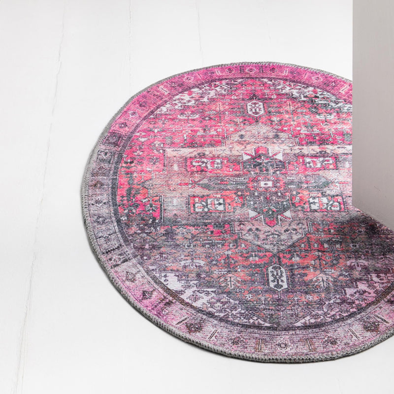 Heritage Elegance Collection Area Rug - Windsor (Pink) Oval Pink lifestyle 70