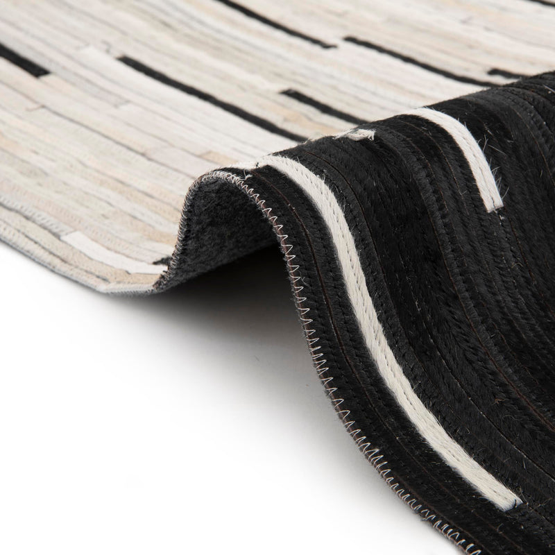 Savannah Hideaway Collection Area Rug - Savannah Rectangle Black White lifestyle 17