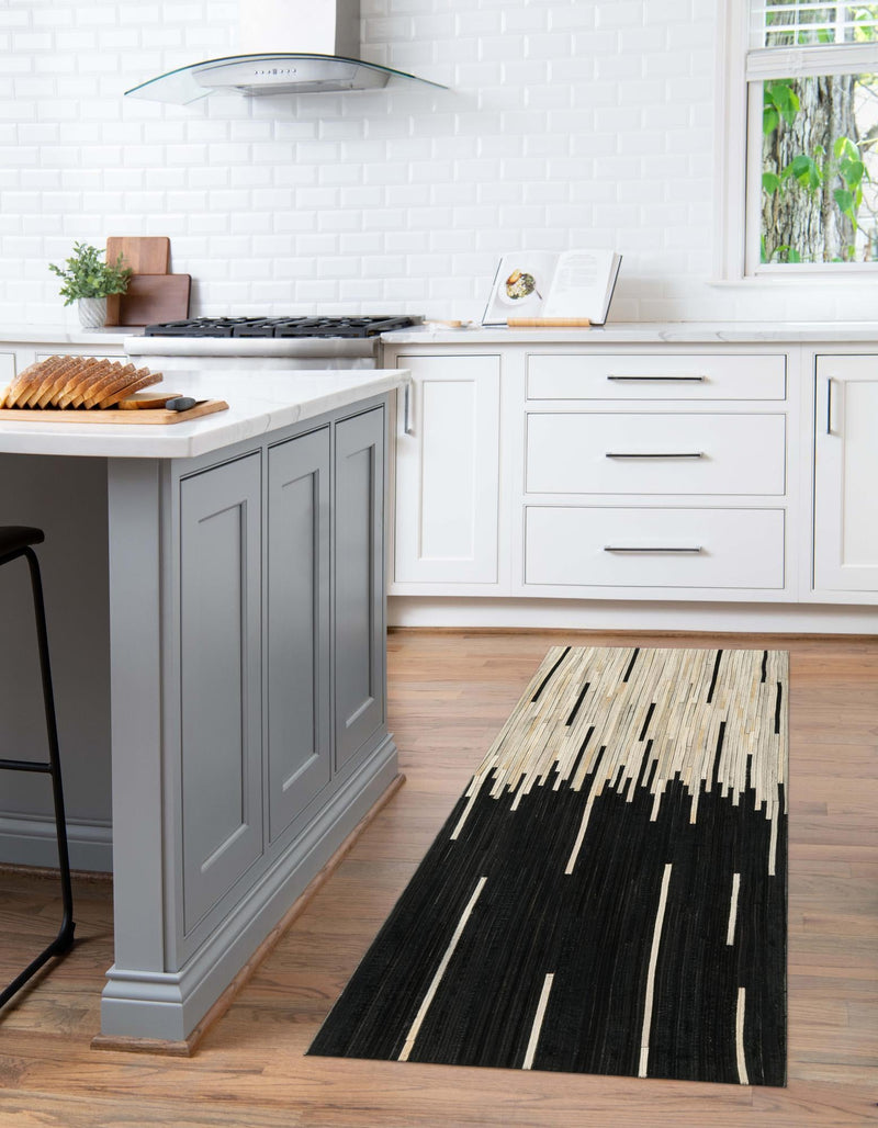 Savannah Hideaway Collection Area Rug - Savannah Runner Black White lifestyle 37