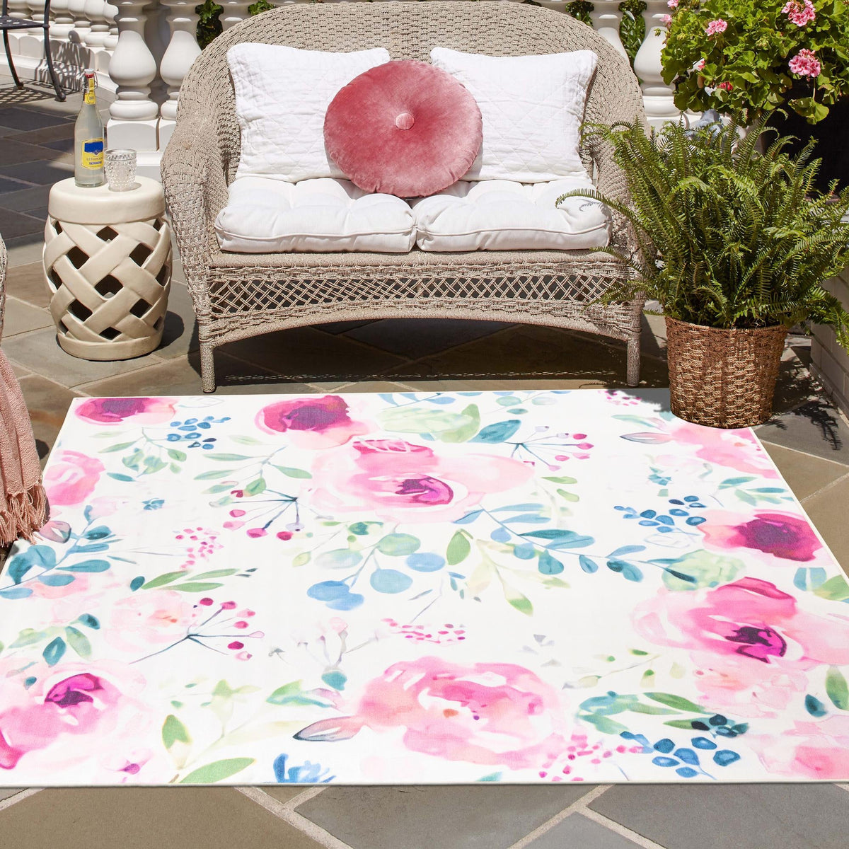Belizean Tropics Outdoor Rugs Collection Area Rug - Dangriga Square Ivory lifestyle 83