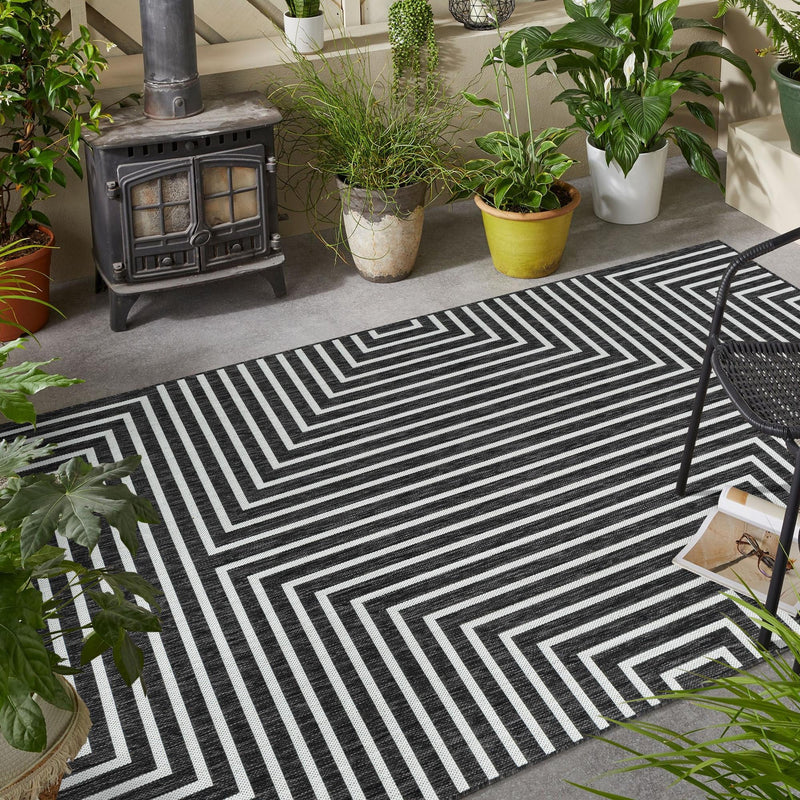 Urban Terrace Collection Area Rug - Astoria (Black and White) Rectangle Black and White lifestyle 14