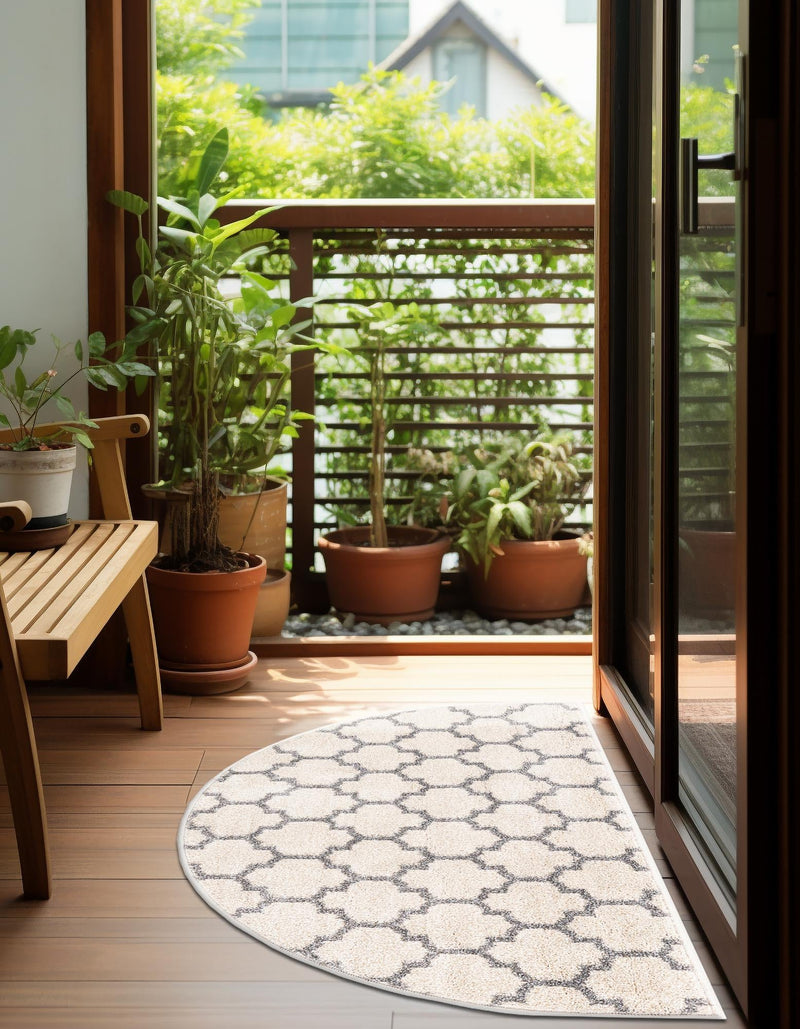 Lattice Gardens Collection Area Rug - Bloomfield (Beige and Gray) Hearth Beige and Gray lifestyle 40