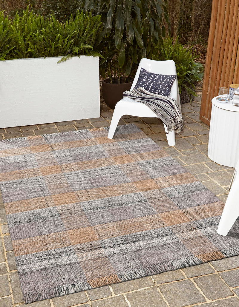 Sustainable Grid Indoor-Outdoor Oasis Collection Area Rug - Savannah Rectangle Desert Gray lifestyle 39
