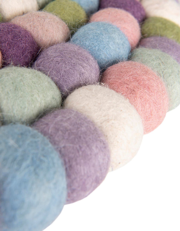 Wool Sphere Alley Collection Area Rug - Sphereville (Pink and Purple) Round Pink and Purple lifestyle 21