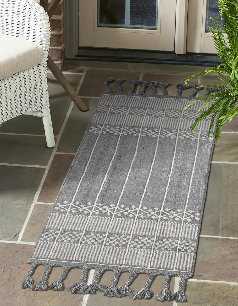 Sustainable Nomad Terrace Collection Area Rug - Reef Runner Cool Gray lifestyle 136