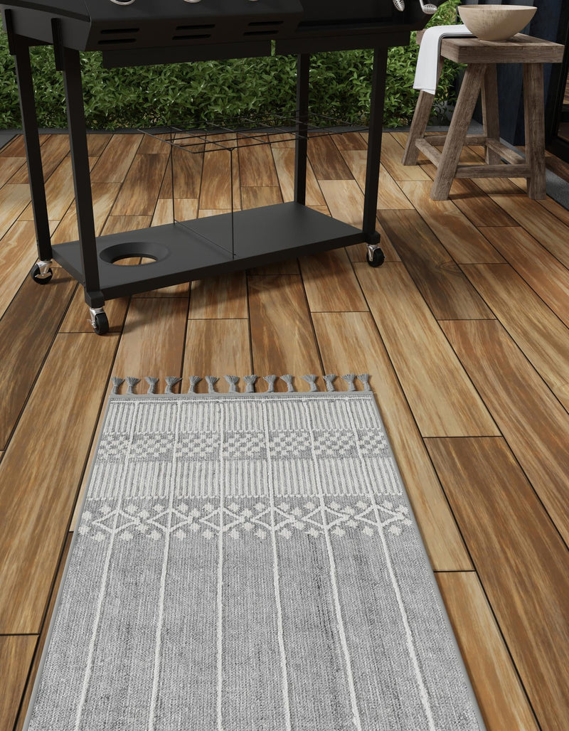 Sustainable Nomad Terrace Collection Area Rug - Reef Runner Cool Gray lifestyle 169