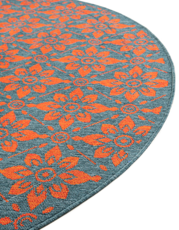 Seaside Lattice Collection Area Rug - Whitby Round Blue and Red lifestyle 215