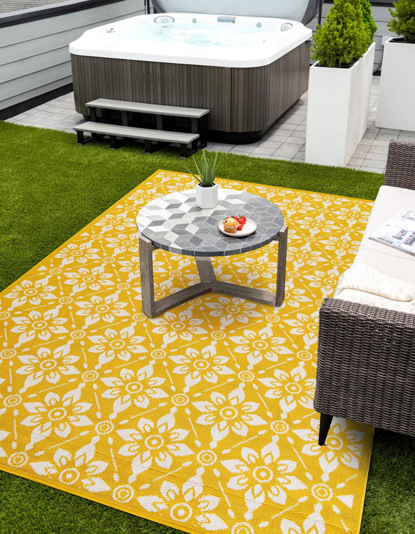 Seaside Lattice Collection Area Rug - Whitby Rectangle Yellow lifestyle 13