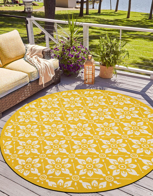 Seaside Lattice Collection Area Rug - Whitby Round Yellow lifestyle 59
