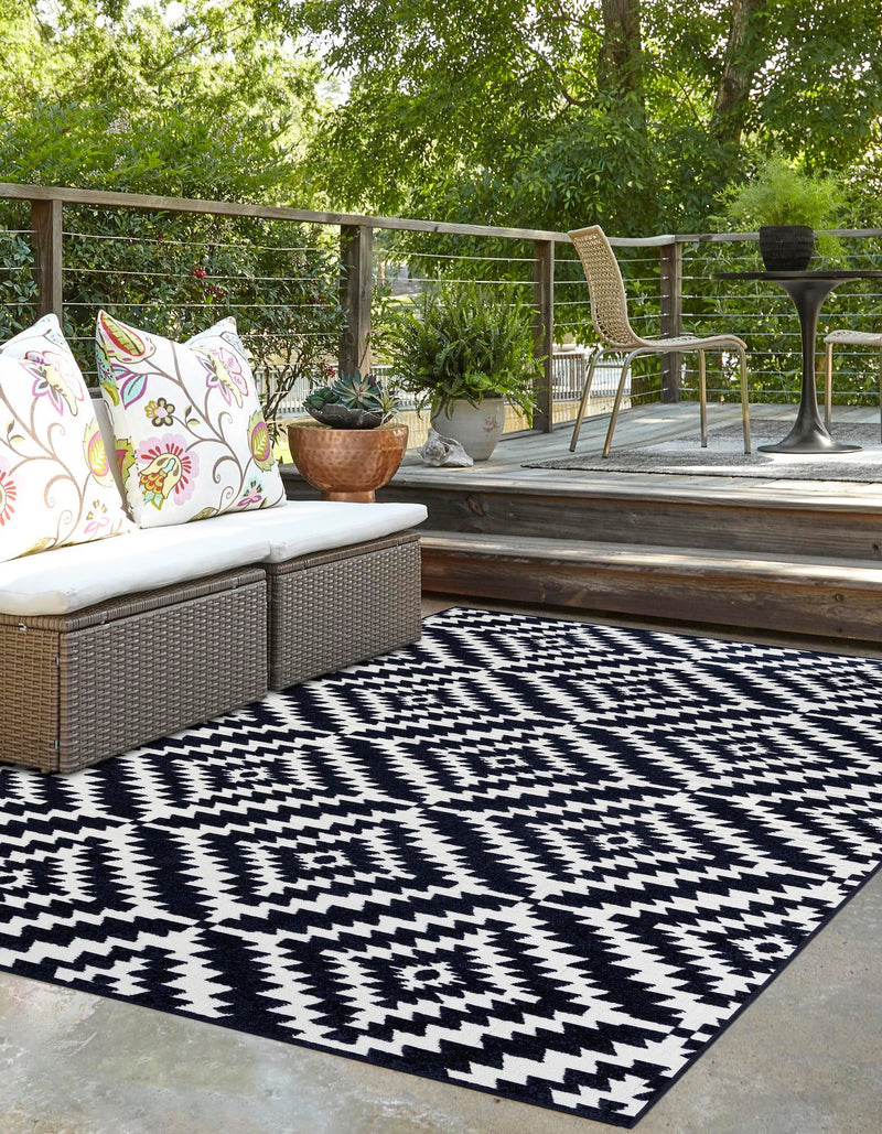 Catalina Cove Outdoor Collection Area Rug - Coronado Rectangle Navy Blue lifestyle 20
