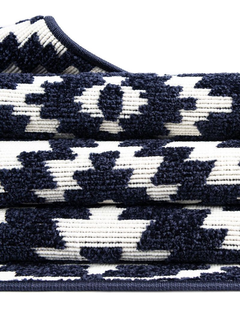 Catalina Cove Outdoor Collection Area Rug - Coronado Rectangle Navy Blue lifestyle 42