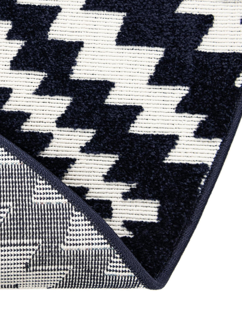 Catalina Cove Outdoor Collection Area Rug - Coronado Round Navy Blue lifestyle 122